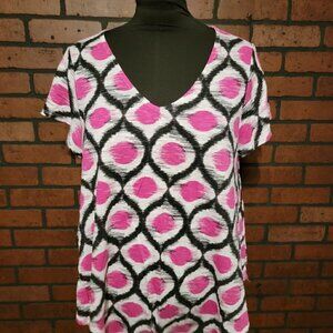 New Directions short-sleeve Size XL.  22" across the chest- 28" long.